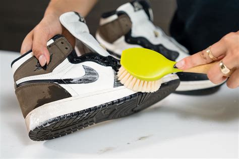 sportschoenen wassen nike|In zes eenvoudige stappen schoenen schoonmaken. Nike NL.